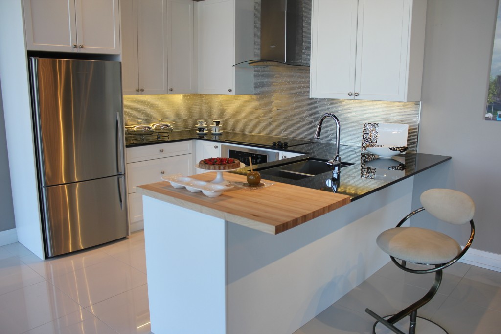GrandPalaceKitchenvignette GrandPalaceKitchenvignette