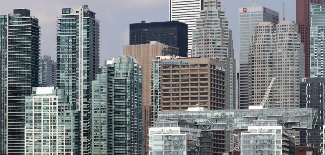 Toronto S Condo Boom Is So Big The City Has More Cranes Than New