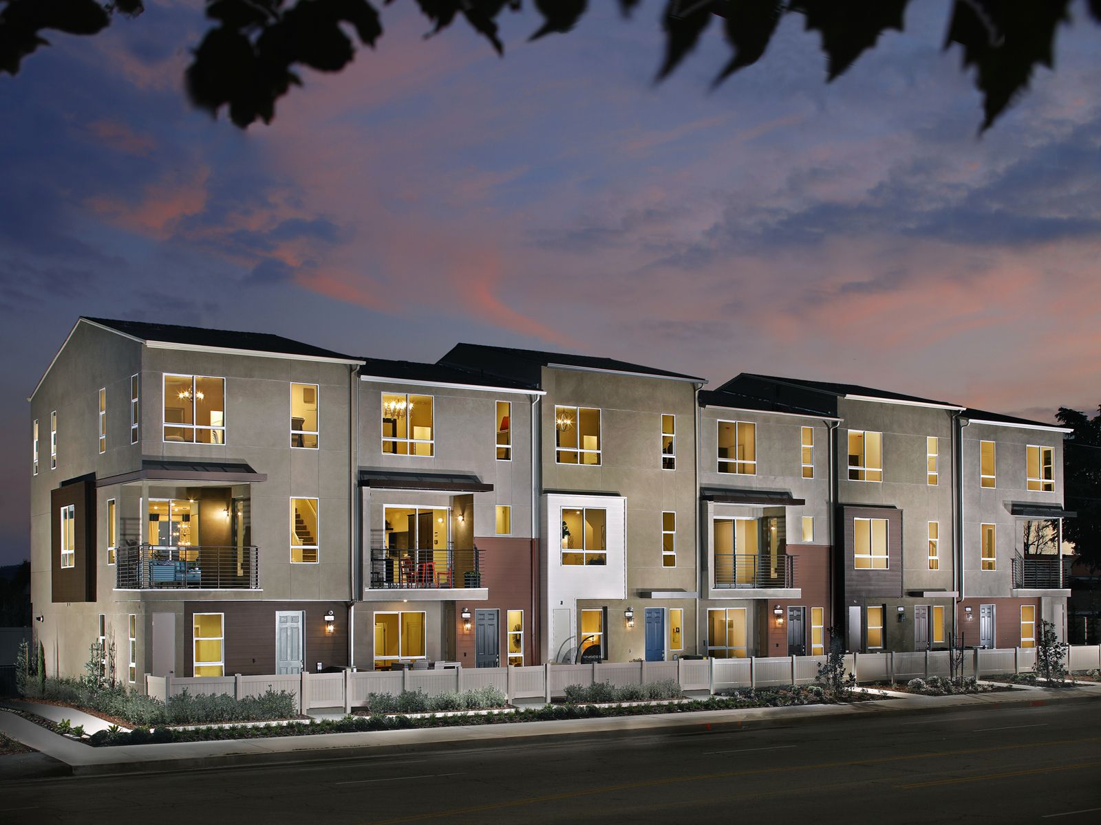 5 new singlefamily homes priced under 700k near Northridge, CA Livabl